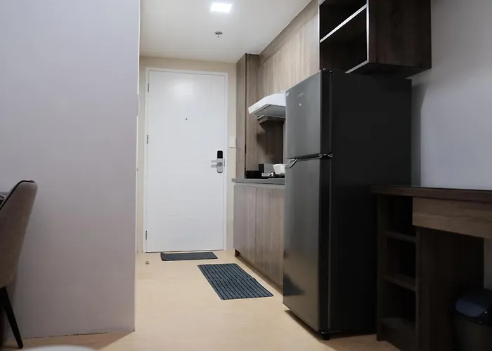 Apartment Sun Vida Tower Unit Across Sm *